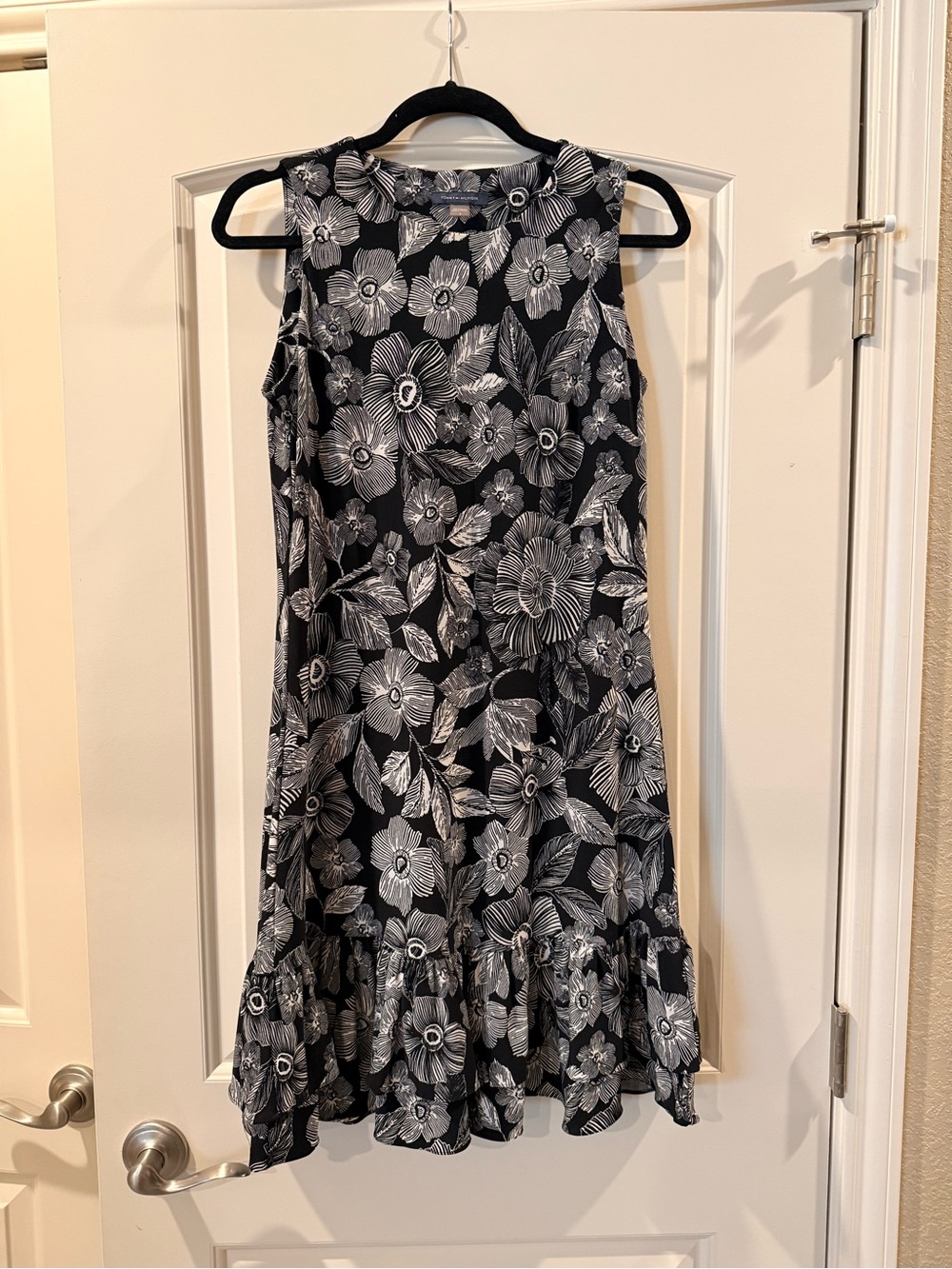 Dress Subcategory Identification